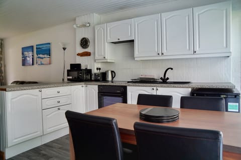 Apartment | Dining room