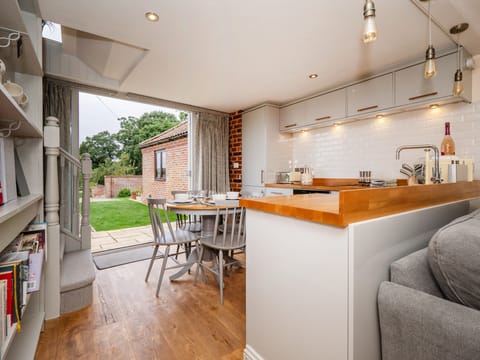House | Dining room