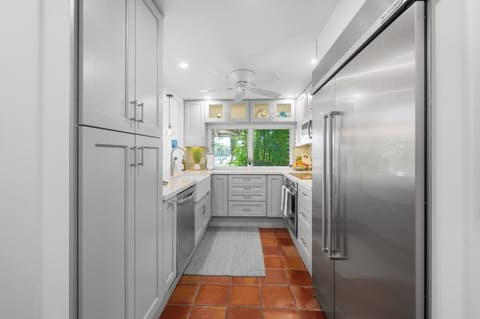 Prepare meals with ease using full-sized appliances