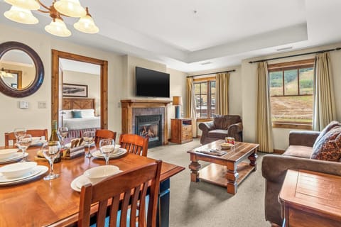 Spacios 1 bedroom condo with direct mountain view | Listed with @BookTraverse