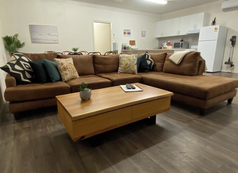 Roantree house living room