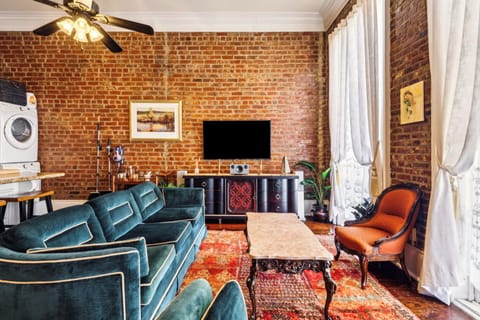 Living Room Seating for 5 and Dining Table Seating for 4