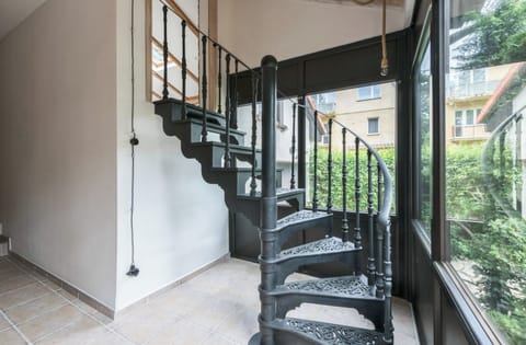 Iron/ironing board, free WiFi