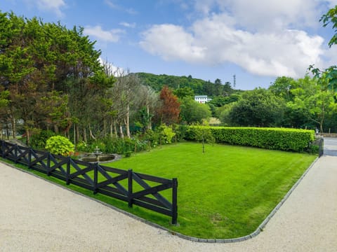 Cottage 491 - Clifden - sleeps 6 guests  in 4 bedrooms Cottage in Clifden