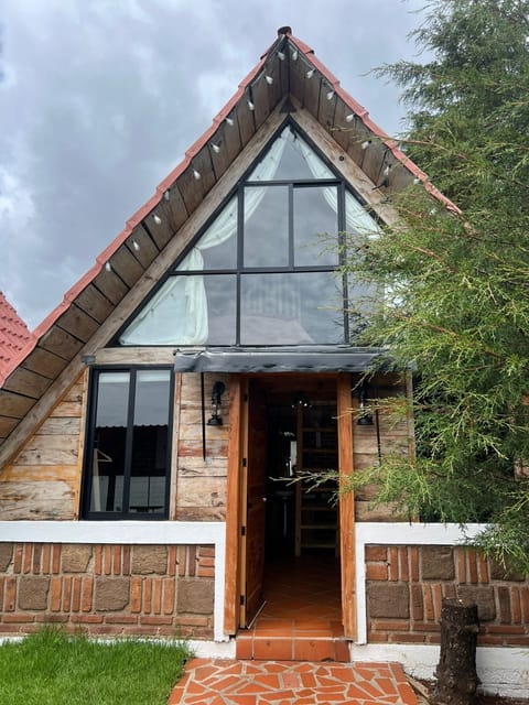 Junior Cabin, 1 Bedroom, Bathtub, Lagoon View | Iron/ironing board