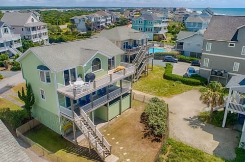 Studio (4 Bedrooms) | Property amenity