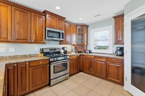 Studio (4 Bedrooms) | Property amenity