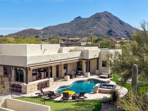 View of the Pool, Hot Tub, Exterior Kitchen / Bar & Mountains