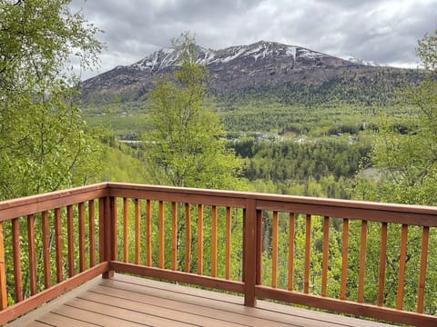 Beautiful mountain views with soothing sound of Eagle River below.