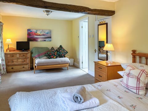 Double bedroom | Gillhead Farm Cottage, Matterdale End