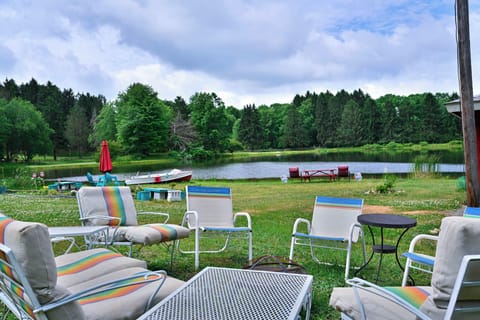 Grove City Vacation Rental | 4BR | 1.5BA | 2 Steps Required | 1,700 Sq Ft