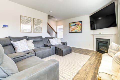 Fountain Inn Vacation Rental | 4BR | 2.5BA | 2,175 Sq Ft | Stairs Required