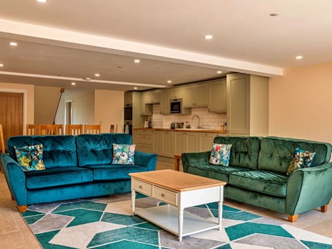 Deck, Shade, Hardwood, Outdoor Furniture, Balcony, Plank, Eco Hotel, Swimming Pool, Wood Flooring, Resort