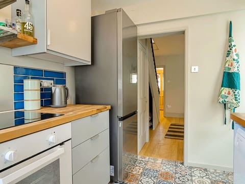 Apartment, Mountain Range, Valley, Alps, Hotel, Mountain Village