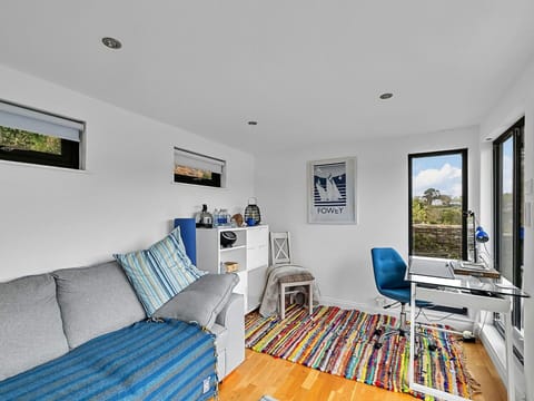 Apartment, Mountain Range, Valley, Alps, Hotel, Mountain Village