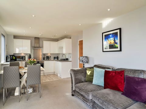 Apartment, Balcony, Shade, Marina, Hotel, Dock