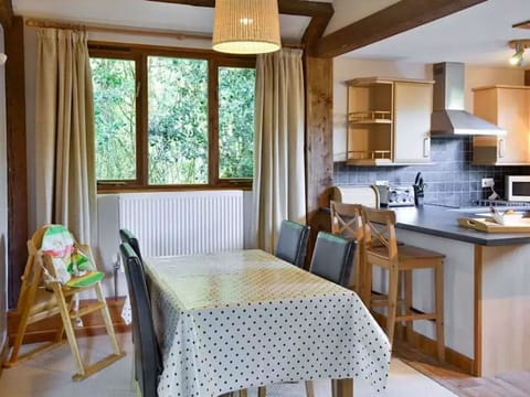 Apartment, Balcony, Shade, Marina, Hotel, Dock