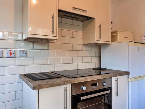 Apartment, Balcony, Shade, Marina, Hotel, Dock