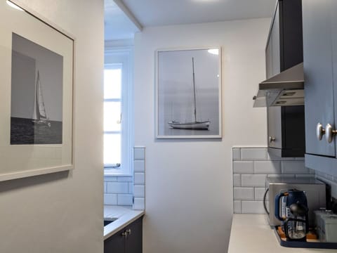 Apartment, Balcony, Shade, Marina, Hotel, Dock