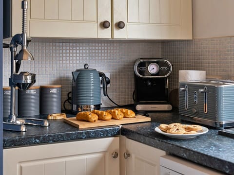 Apartment, Balcony, Shade, Marina, Hotel, Dock