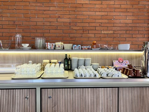 Daily buffet breakfast for a fee