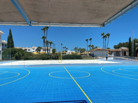 Sport court