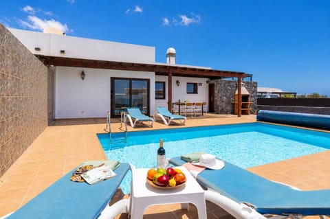 Beautiful villa with private pool and terrace