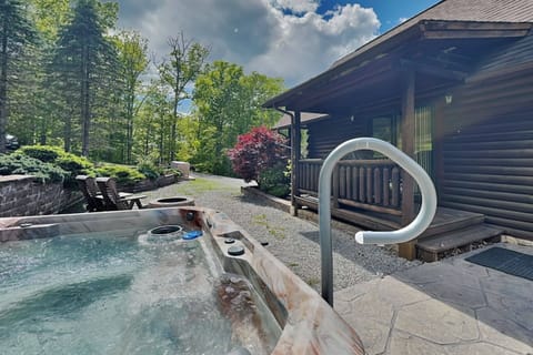 House (2 Bedrooms) | Property amenity