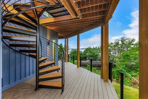Sundeck
