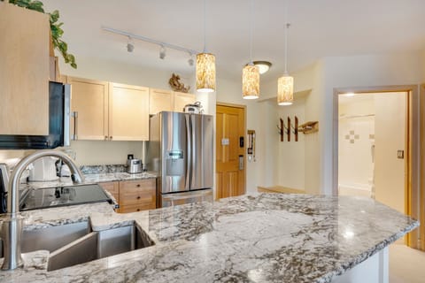 Open Kitchen