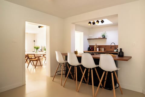 House, 2 Bedrooms, River View | Private kitchen | Full-size fridge, oven, stovetop, dishwasher