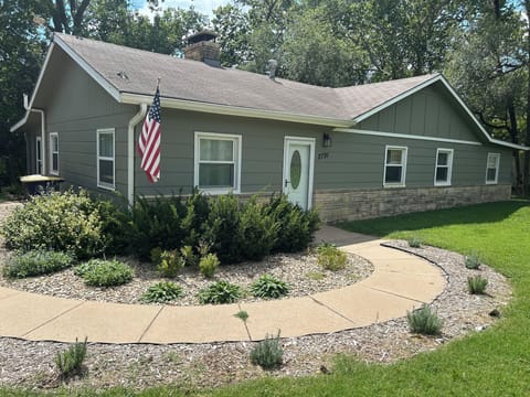 Welcome to our home on 1 acre on the outskirts of Manhattan!