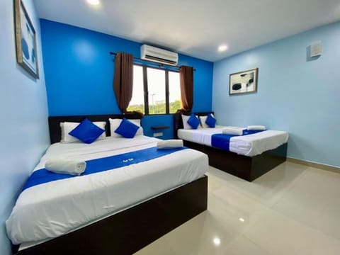 Family Room | WiFi (free), bed sheets