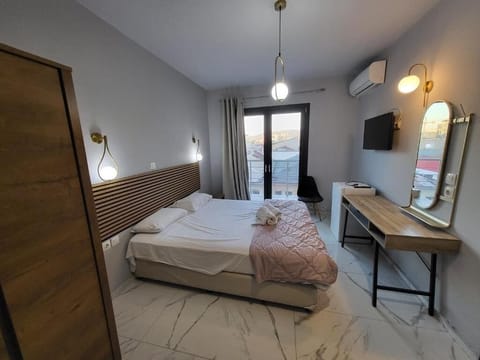 Classic Double Room, Balcony | Free WiFi