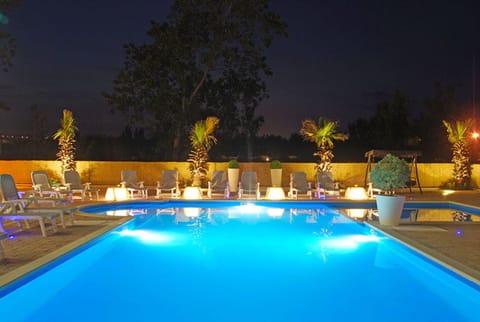 Autumn, Building Exterior, Pool, Spring, Summer