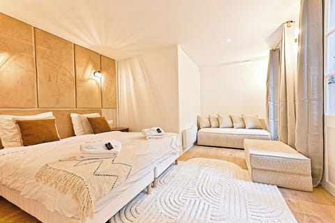 Apartment | 2 bedrooms, laptop workspace, iron/ironing board, bed sheets