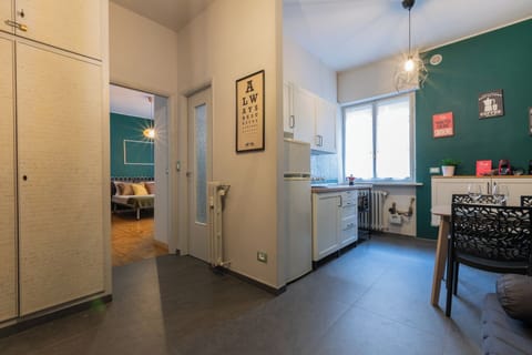 Apartment, 1 Bedroom | Living area | 30-inch TV with satellite channels