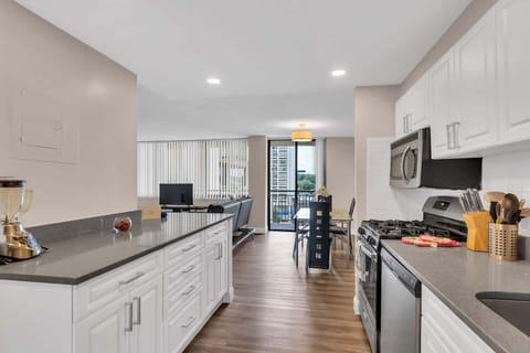 Apartment, 2 Bedrooms | Private kitchen | Coffee/tea maker, fridge, oven, toaster