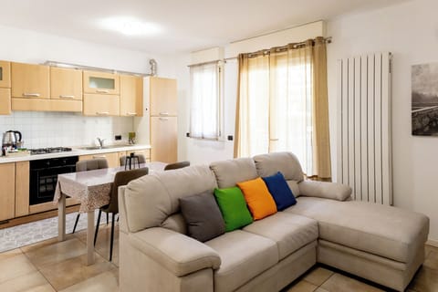 Luxury Apartment, 2 Bedrooms | Private kitchen | Full-size fridge, microwave, oven, dishwasher
