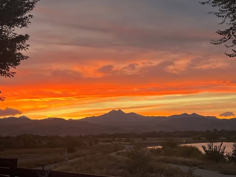 Mountain Sunset in the Backyard!