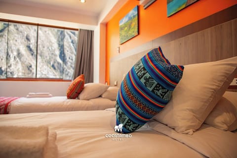 Standard Twin Room, Private Bathroom | Desk, laptop workspace, WiFi (free)