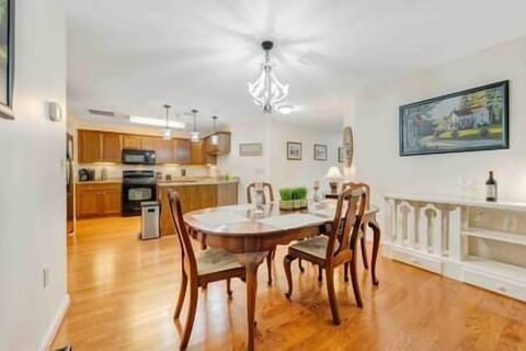 4f2bbc9e-e685-42af-aac2-c97a6be6e7bb