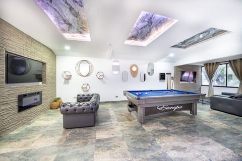 entertainment area