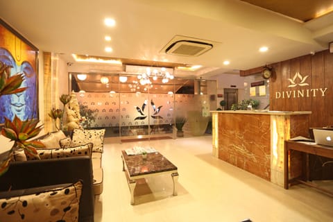Reception hall