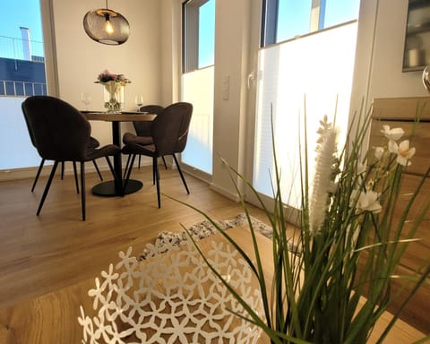 Apartment | 1 bedroom, bed sheets