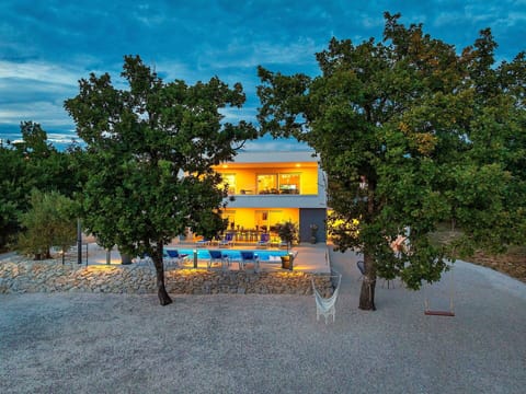 Estate, Shade, Resort, Hacienda, Villa, Mansion, Landscaping, Eco Hotel, Hotel, Swimming Pool