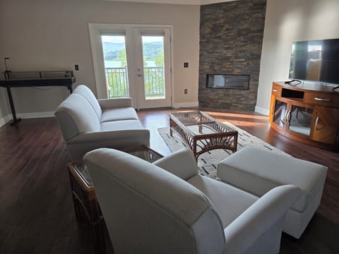 Spacious living room. Gorgeous views. Balcony access.