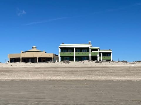 Beachfront PRIVACY. Neighboring home rarely occupied.