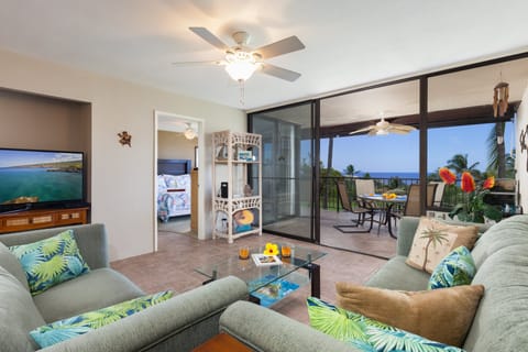 Condo, Multiple Beds, Balcony, Ocean View (Country Club Villas 219) | Living area | 42-inch flat-screen TV with digital channels