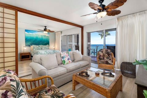 Condo, Multiple Beds, Lanai, Ocean View (Alii Villas 228) | Living area | 42-inch flat-screen TV with digital channels